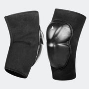 Striking Knee Pads For Training MMA Muay Thai Cover | Vali